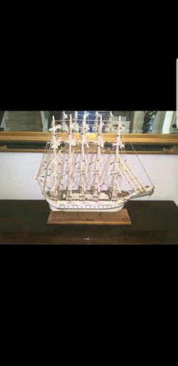 Wooden modle antique boat/barco