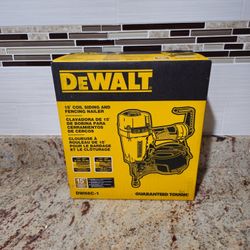 Pneumatic 15-Degree Coil Corded Siding Nailer DW66C-1