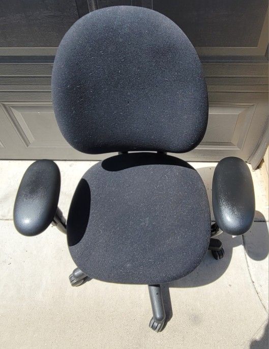 Steelcase Office Desk Gaming Chair