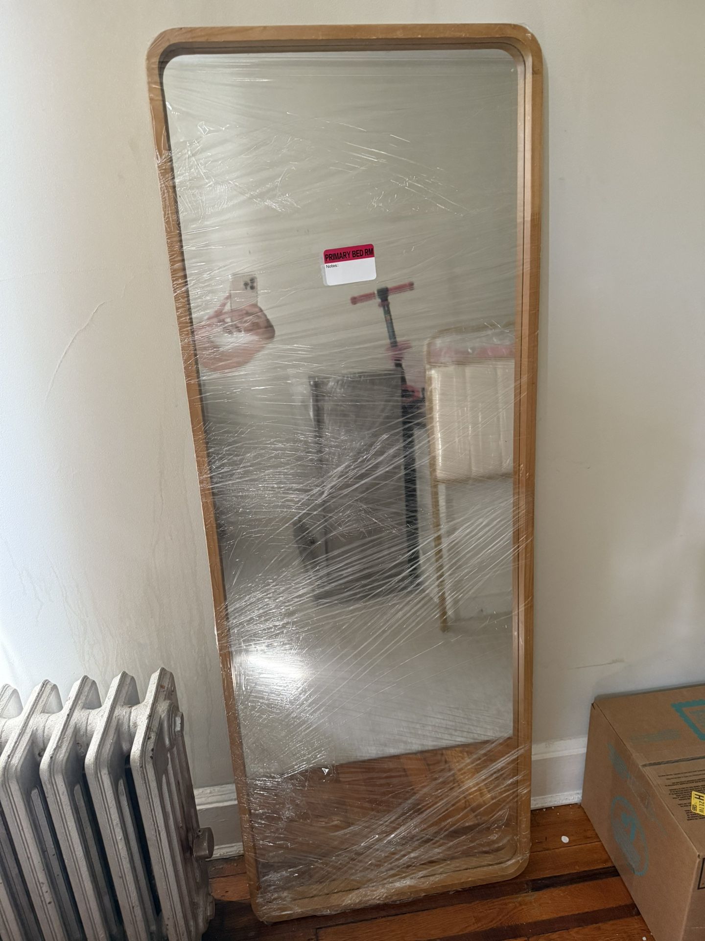 Stand Up Mirror