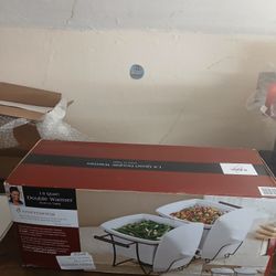 Open Box B Smith 1.5 Quart Double Warmer Oven To Table
