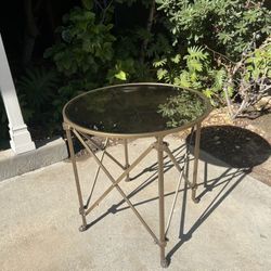 Gold Round Table With Aged Mirror 