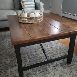 Coffee Table And End Table 