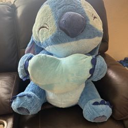 Stitch With Heart Plush 