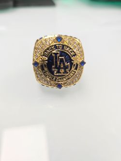 LA Dodgers Back to Back World Champions Ring