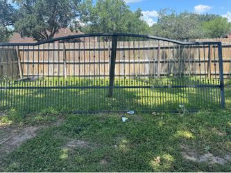 Gate / Porton 21 ft.