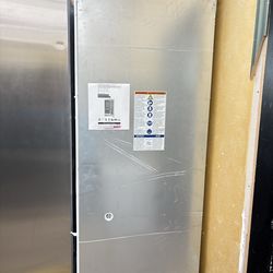 Thermador 30” refrigerator column panel ready