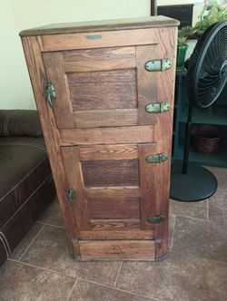 Antique Oak Ice box
