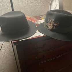 2 Hats