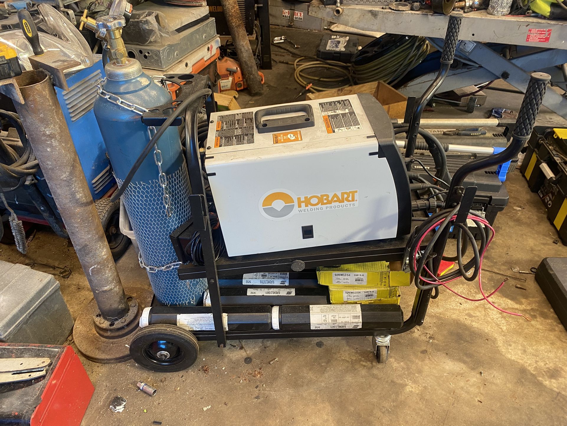 HOBART Multi-Handler 200