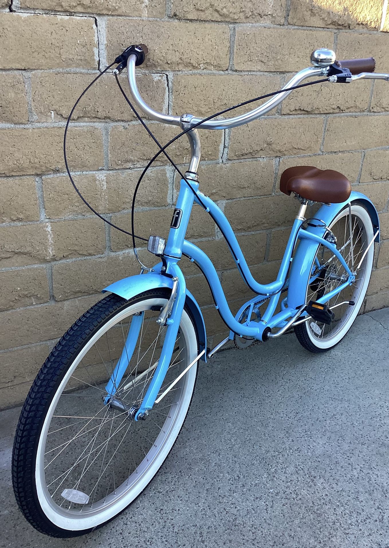Firmstrong Urban Lady 7 Speed - Women's Beach Cruiser Bike LIKE NEW