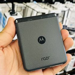 Motorola razr Plus 2023 256GB Unlocked 
