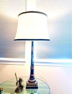 Hollywood Regency  30 inches tall by Underwriters Laboratories