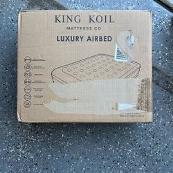 Queen Luxury AirBed 