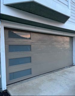 Garage door 16x7