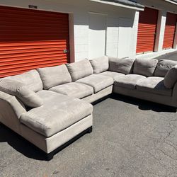 Cindy Crawford Sectional Couch Sofa 