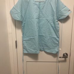 SCRUB TOP (LARGE/SEA FROST BLUE) 👩‍⚕️