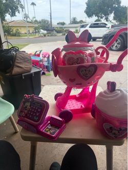 Minnie Mouse toys bundle