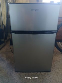 Small refrigerator