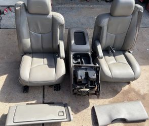 Chevy Gray Leather Bucket Seats with Center Console