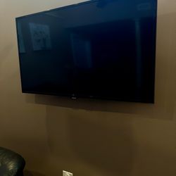 Samsung Full HD Smart LED TV