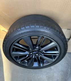 Single 17" WRX Spare Wheel 2015 to 2021 Subaru OEM Factory Part. Rim is Like-New! Tire is in great shape with good tread remaining! PRICE IS FIRM.