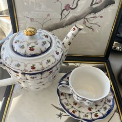 GRACE'S TEAWARE BONE CHINA PORCELAIN White Blue Flower 4 PC TEA SET teapot