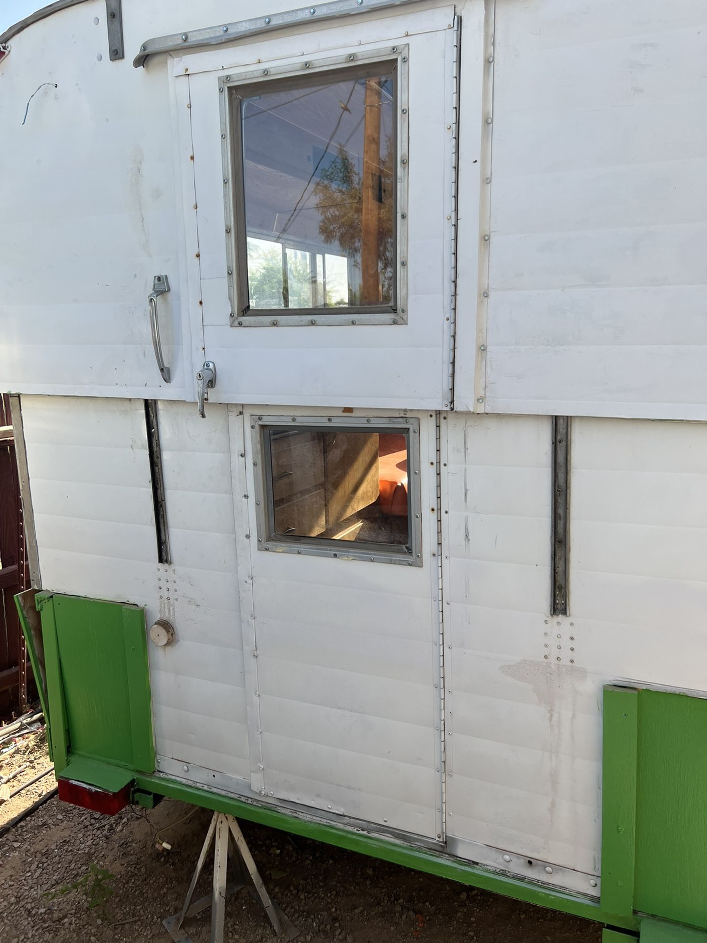1969 Alaskan Camper