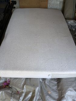 Casper FULL sized bed and frame