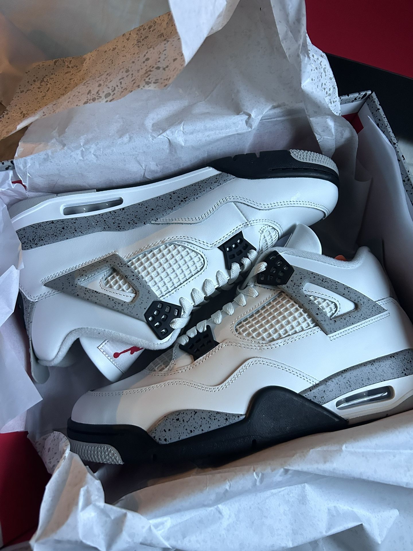 Jordan 4 Cement