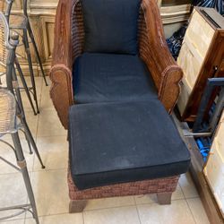 Chair with leg rest