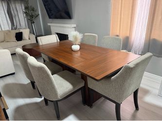Dinning table