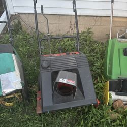 Snow Blowers 