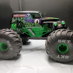 Monster Jam Grave DiggerRC Remote Control 