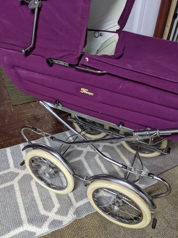Baby carriage Vintage