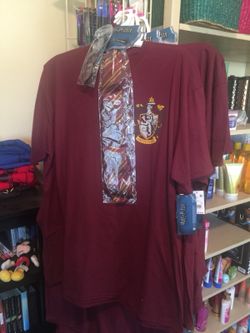 Brand new men’s Harry Potter Shirt and costume