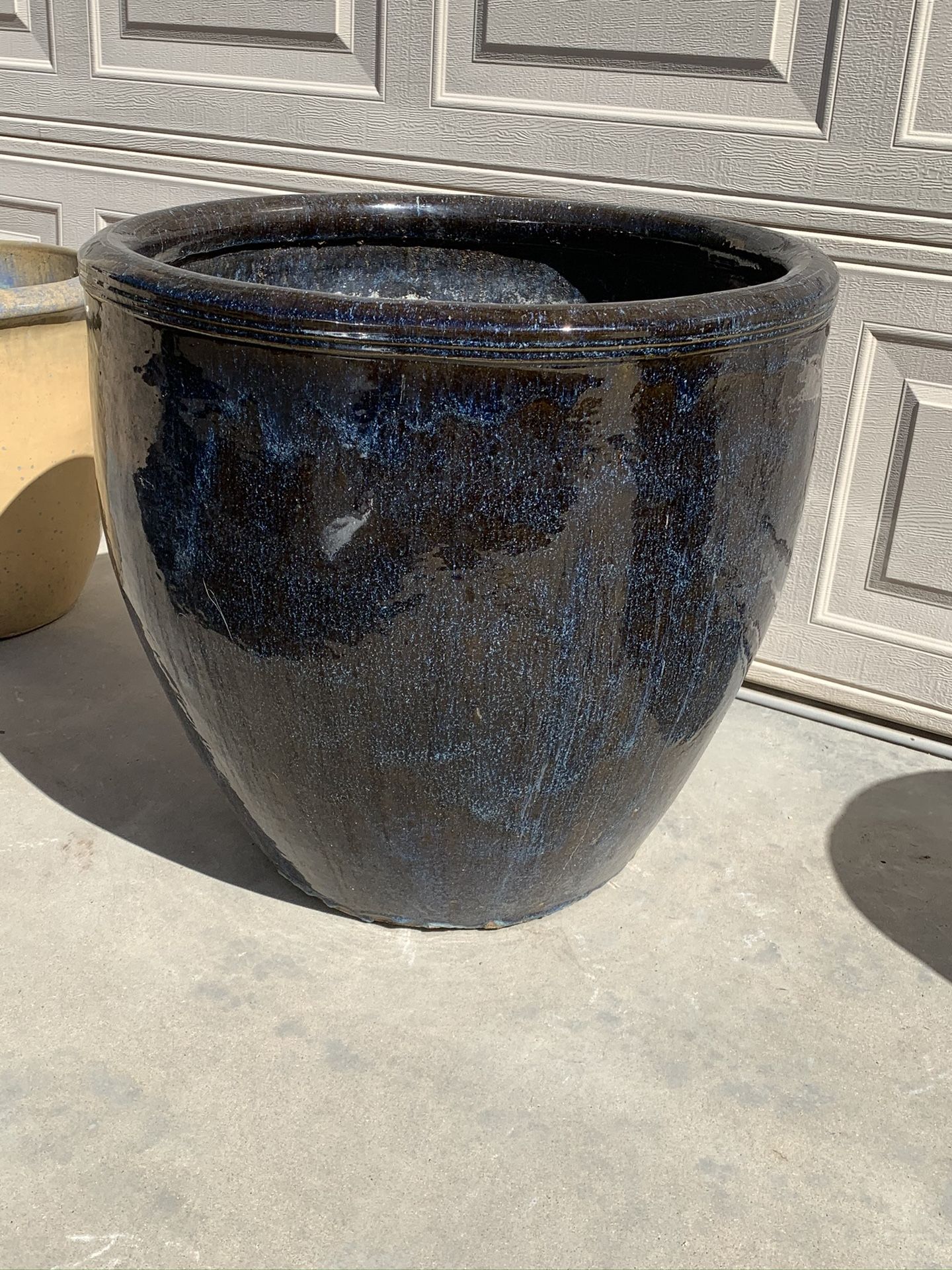 Large wide mouth clay pot. Flower pot