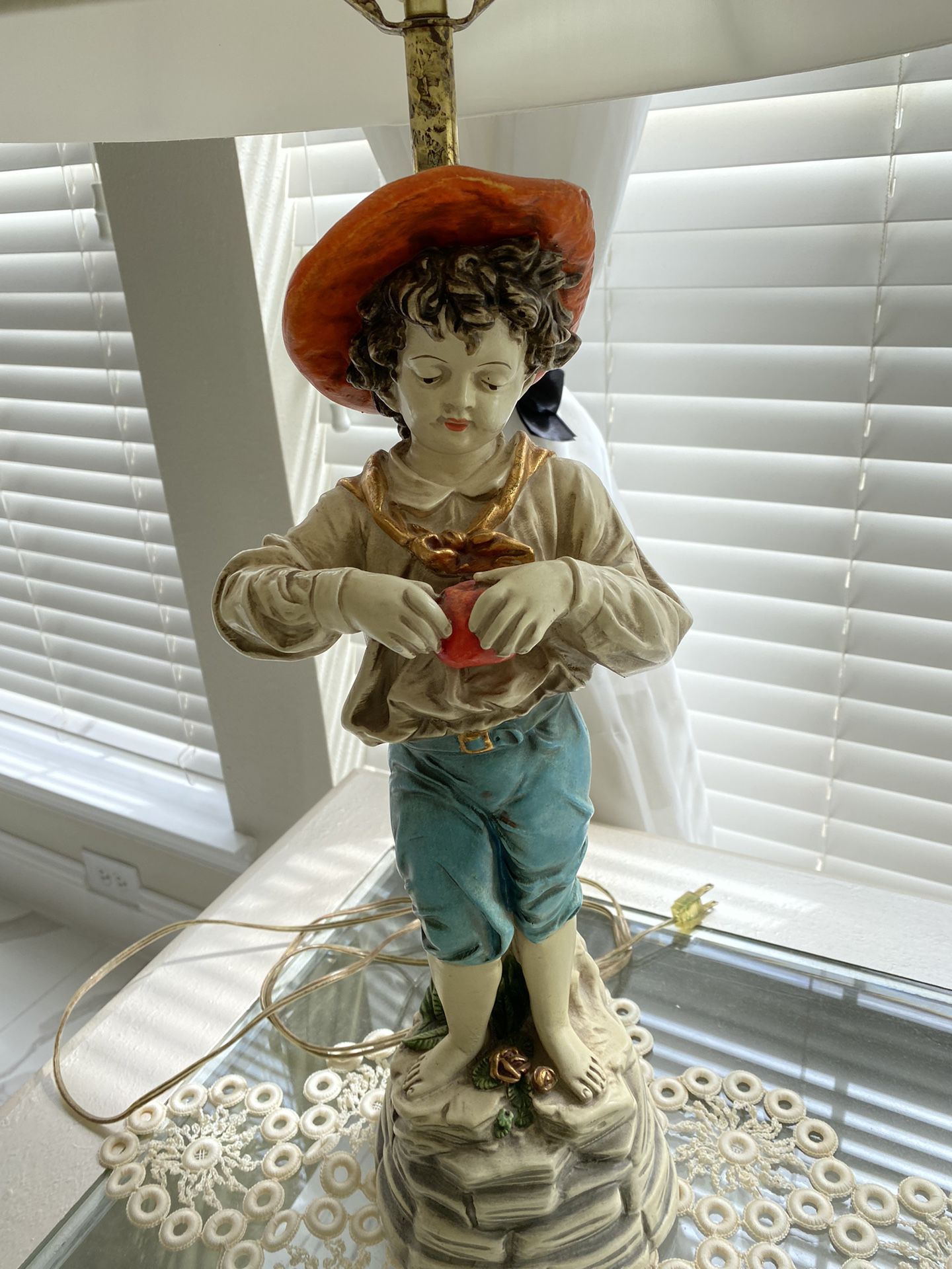 A Set Of 2 Vintage/Antique Table Lamps ( A Boy And A Girl Statues)