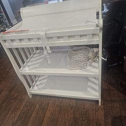 Changing Table With Changing Pad