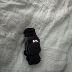 Black Apple Watch SE