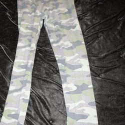 womens size large camo army green pants leggings 