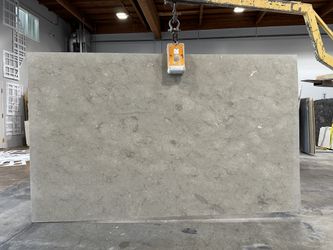 G32 2cm Fossil Limestone Honed