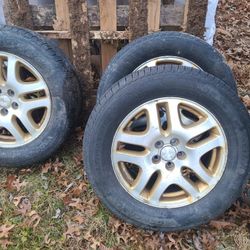 Set Of 3 Suburu Rim Tires 225/ 60 R16 98 T  set of 3 
