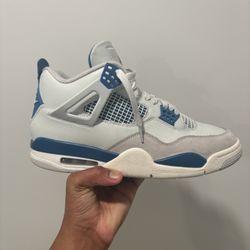 jordan 4 size 10  $70 or best offer 