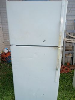 GE fridge
