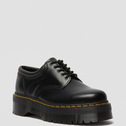 Dr. MARTENS Size 9 womens