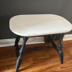 Smaller bench / stool/ smaller side table