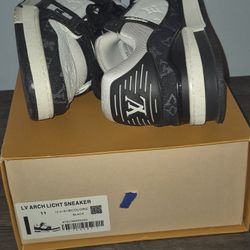 LV Skate Shoes!!! Used Like 8 Times 