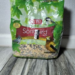 Kaytee Songbird Blend Stand Up Bag, 5-Pound
