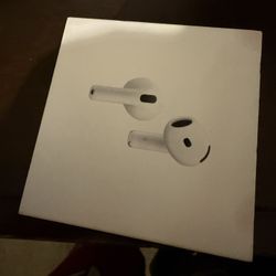 Used Air Pods 4s 